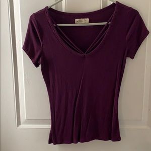 Hollister cross tee